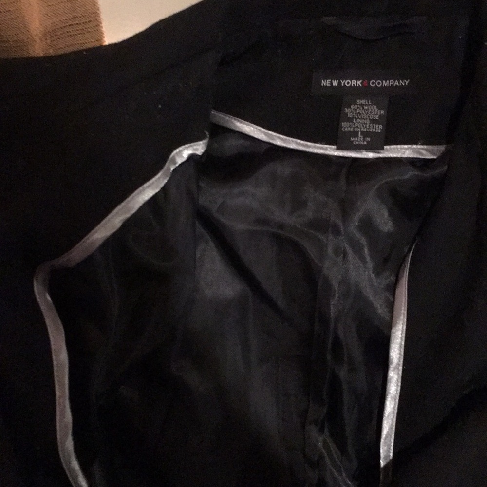 Jacket - Picture 2 of 4